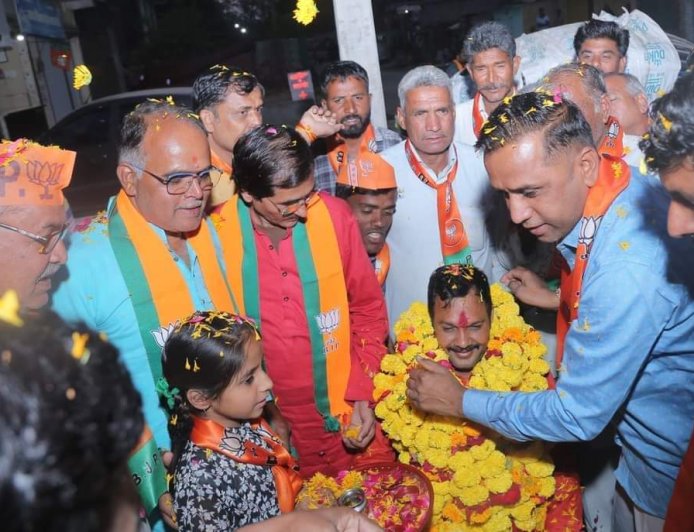 सतीश मालवीय को मिल रहा अपार जनसमर्थन